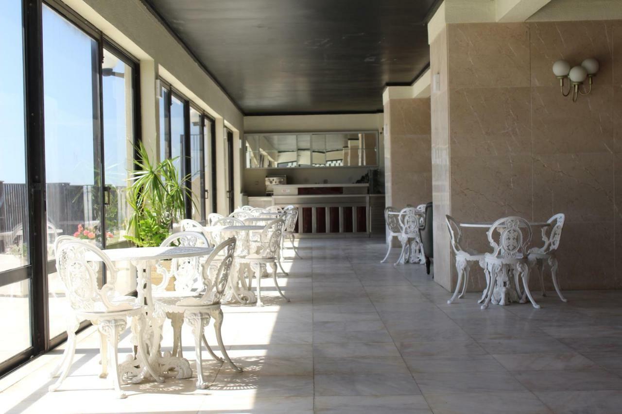 Apartment Qiu กอสตา ดา กาปาริกา ภายนอก รูปภาพ